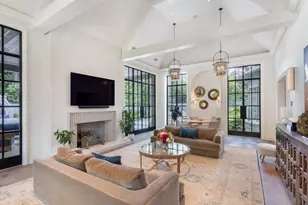 365 King Rd NW, Atlanta, GA 30342 - Photo 9