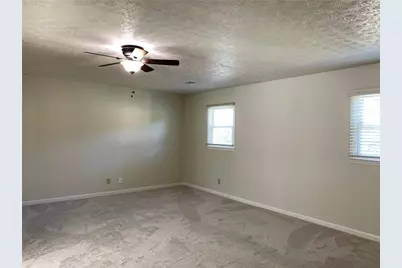 4536 Woodlawn Lake Drive, Marietta, GA 30068 - Photo 25