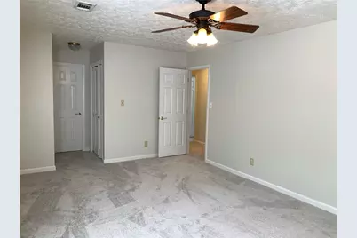 4536 Woodlawn Lake Drive, Marietta, GA 30068 - Photo 37
