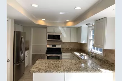 4536 Woodlawn Lake Drive, Marietta, GA 30068 - Photo 11