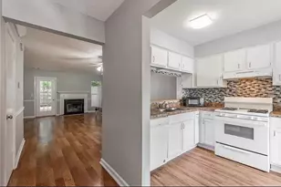 3724 Jamestown Ct, Atlanta, GA 30340 - Photo 3