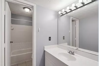 1204 Ashborough Terrace SE #E, Marietta, GA 30067 - Photo 15