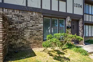1204 Ashborough Terrace SE, Marietta, GA 30067 - Photo 1