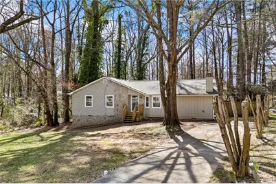 2493 Cherie Glen Road, Snellville, GA 30039 - Photo 11