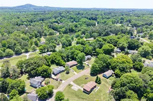 211 Mayflower Dr, Woodstock, GA 30188 - Photo 35