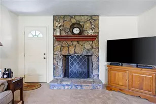 211 Mayflower Dr, Woodstock, GA 30188 - Photo 7