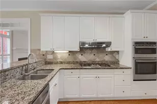 312 Declaire Way NE, Marietta, GA 30067 - Photo 11