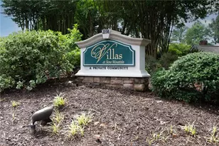 2191 Rockbridge Rd, Stone Mountain, GA 30087 - Photo 23