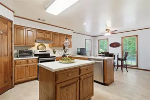 1617 Ellington Rd SE, Conyers, GA 30013 - Photo 13