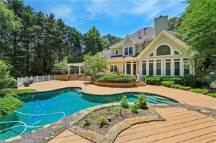 1020 Ven Villa Rd, Marietta, GA 30062 - Photo 3