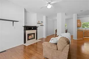 4860 Meadow Overlook Dr, Cumming, GA 30040 - Photo 5