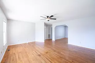 102 Lindsey Ct NE, Calhoun, GA 30701 - Photo 9