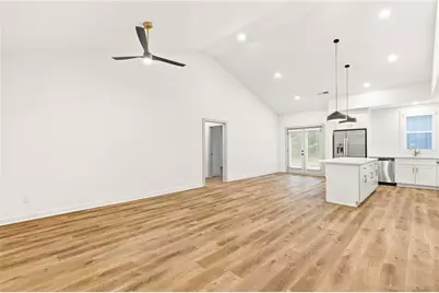 129 Hilltop Drive SW, Atlanta, GA 30315 - Photo 3
