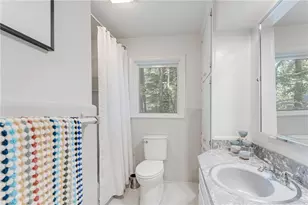 2564 Lake Flair Cir NE, Atlanta, GA 30345 - Photo 19