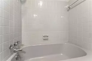 2564 Lake Flair Cir NE, Atlanta, GA 30345 - Photo 17