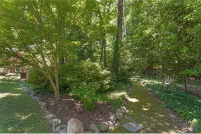 2564 Lake Flair Circle NE, Atlanta, GA 30345 - Photo 29