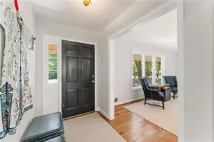 2564 Lake Flair Cir NE, Atlanta, GA 30345 - Photo 3