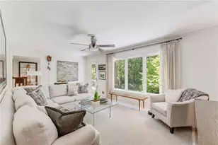 2564 Lake Flair Cir NE, Atlanta, GA 30345 - Photo 13