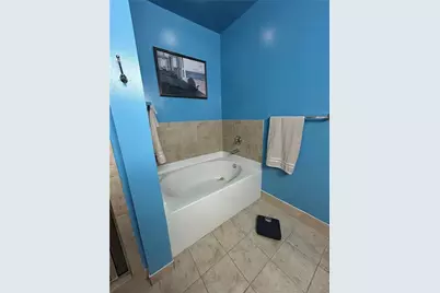 870 Mayson Turner Road NW #1210, Atlanta, GA 30314 - Photo 9