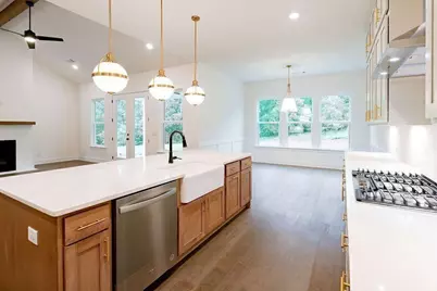 8420 Creekside Overlook Drive, Gainesville, GA 30506 - Photo 13