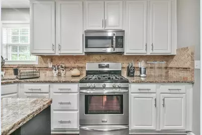 987 Park Hollow Way, Lawrenceville, GA 30043 - Photo 13