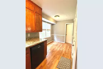 5657 Mountainbrooke Court, Stone Mountain, GA 30087 - Photo 17