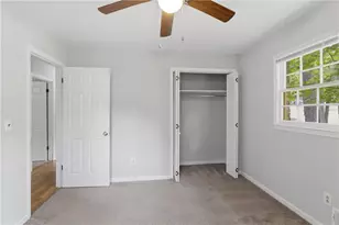 5657 Mountainbrooke Ct, Stone Mountain, GA 30087 - Photo 27