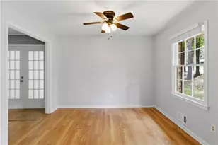 5657 Mountainbrooke Ct, Stone Mountain, GA 30087 - Photo 7