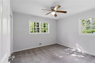 5657 Mountainbrooke Ct, Stone Mountain, GA 30087 - Photo 23