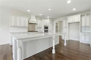2410 Wildlife Ct, Buford, GA 30519 - Photo 25