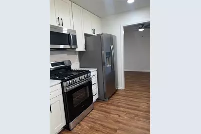 300 E Burns Court SE #D, Marietta, GA 30008 - Photo 15