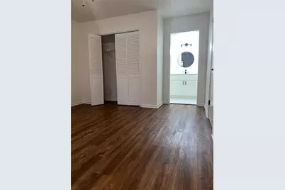 300 E Burns Court SE #D, Marietta, GA 30008 - Photo 13