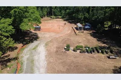 2304 Whites Mill Road, Decatur, GA 30032 - Photo 3
