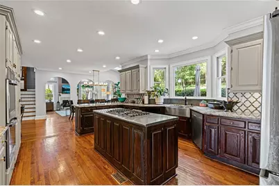 6021 Neely Farm Drive, Peachtree Corners, GA 30092 - Photo 11