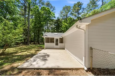 3773 Memorial Parkway NW, Kennesaw, GA 30152 - Photo 23
