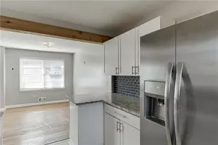 300 Forest St, Buford, GA 30518 - Photo 11