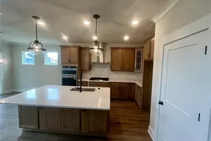 178 Coffee Ln, Hoschton, GA 30548 - Photo 5