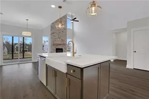 178 Coffee Ln, Hoschton, GA 30548 - Photo 11