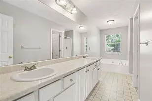 4394 Cross Ln, Decatur, GA 30035 - Photo 19