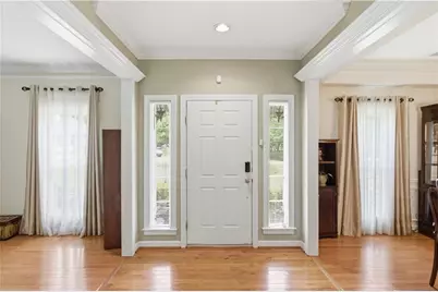 2640 Peregrine Court, Suwanee, GA 30024 - Photo 7