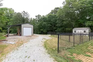 2028 Hwy 211 NE, Statham, GA 30666 - Photo 33