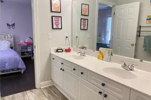 588 Lakeview Terrace SE, Smyrna, GA 30126 - Photo 33
