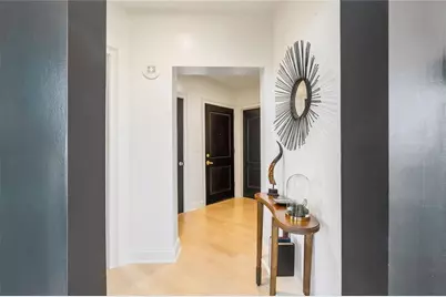 2828 Peachtree Road NW #1401, Atlanta, GA 30305 - Photo 7