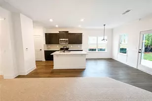 102 Laney Dr, Carrollton, GA 30117 - Photo 3