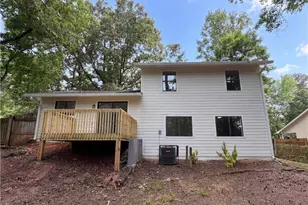 817 Greenhedge Way, Stone Mountain, GA 30088 - Photo 5