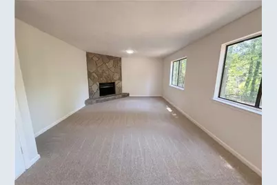 817 Greenhedge Way, Stone Mountain, GA 30088 - Photo 3