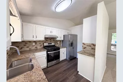817 Greenhedge Way, Stone Mountain, GA 30088 - Photo 17