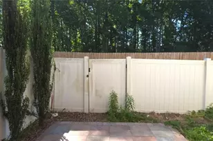 1122 Treymont Ln, Lawrenceville, GA 30045 - Photo 17