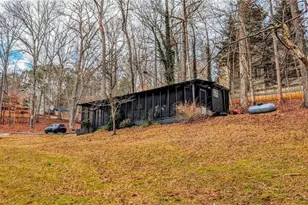 21 Lakepoint Dr, Dawsonville, GA 30534 - Photo 9