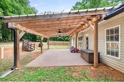 152 Albert Lane, Jefferson, GA 30549 - Photo 3